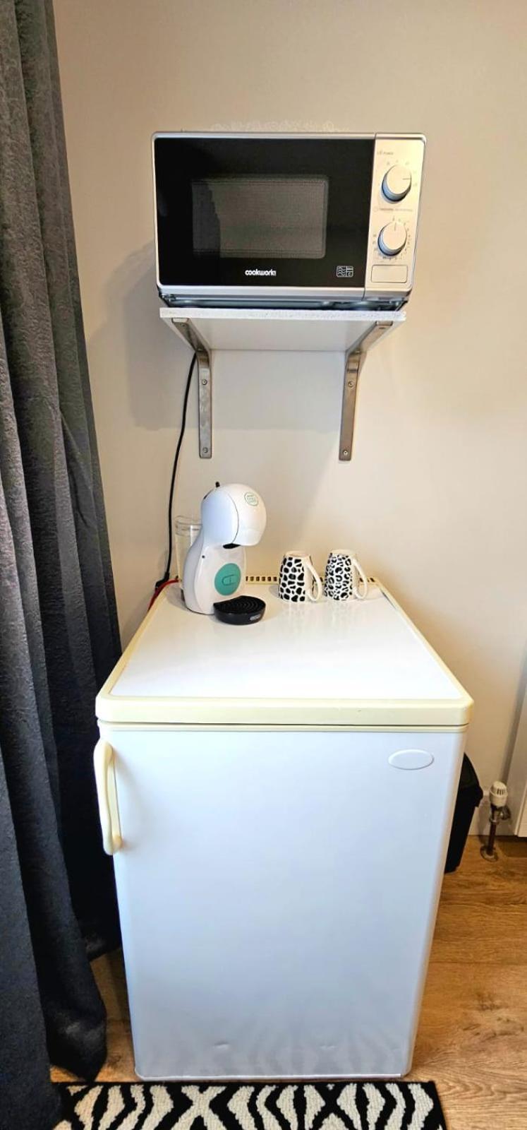 Penelope Ensuite Double Room Лондон Экстерьер фото